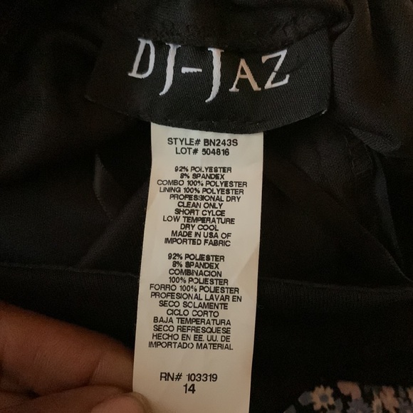 🖤 DJ-JAZ black halter dress with gems on breast area. Size 14 - Picture 7 of 7